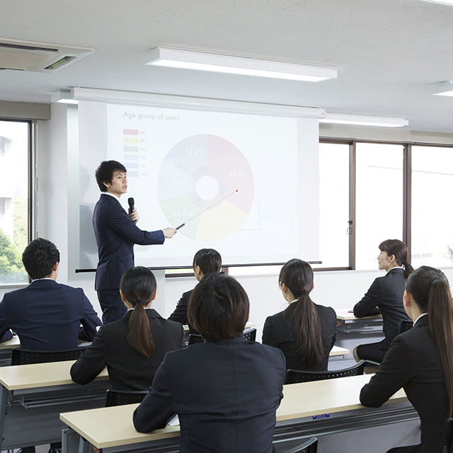 セミナーや講演、社内研修